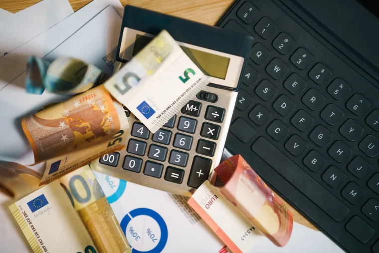 Calculating developer rates and budgets